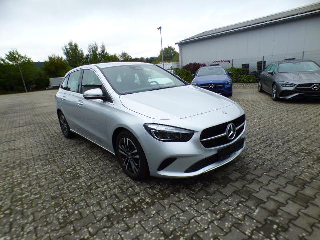 Mercedes-Benz B-Klasse B 180 Progressive Line Advanced Automatik Verkehrszeichen Assist Kamera EASY Pack LED High Performance MBUX 