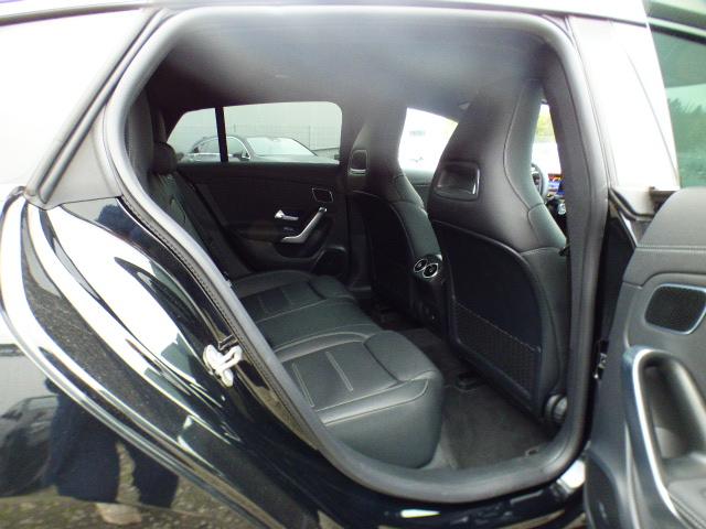 Mercedes-Benz CLA Shooting Brake 180 SB AMG Line Premium Leder-Paket Burmester Sound KEYLESS GO Kamera EASY Pack Ambientebeleuchtung HANDS FREE ACCES Totwinkelassistent Modeljahr 2025 ! 