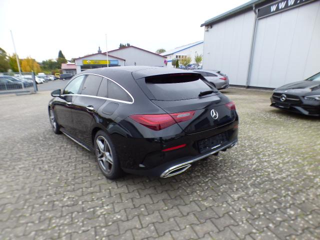 Mercedes-Benz CLA Shooting Brake 180 SB AMG Line Premium Leder-Paket Burmester Sound KEYLESS GO Kamera EASY Pack Ambientebeleuchtung HANDS FREE ACCES Totwinkelassistent Modeljahr 2025 ! 