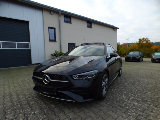 Mercedes-Benz CLA Shooting Brake 200 SB AMG Line Premium Verkehrszeichen Assist Smart Phone Integration Winter Paket Ambientebeleuchtung Keyless GO Totwinkel Assistent Panorama Schiebedach Kamera HANDS FREE ACCES Multibeam LED Modeljahr 2025 