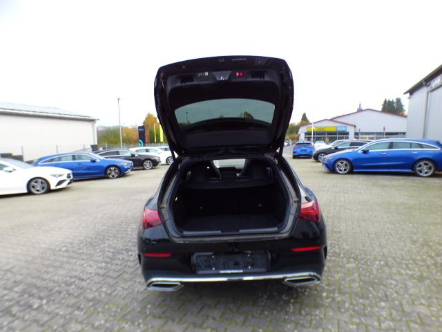 Mercedes-Benz CLA Shooting Brake 200 SB AMG Line Premium Verkehrszeichen Assist Smart Phone Integration Winter Paket Ambientebeleuchtung Keyless GO Totwinkel Assistent Panorama Schiebedach Kamera HANDS FREE ACCES Multibeam LED Modeljahr 2025 