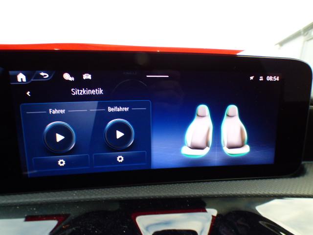 Mercedes-Benz CLA Shooting Brake 200 SB AMG Line Premium Verkehrszeichen Assist Smart Phone Integration Winter Paket Ambientebeleuchtung Keyless GO Totwinkel Assistent Panorama Schiebedach Kamera HANDS FREE ACCES Multibeam LED Modeljahr 2025 