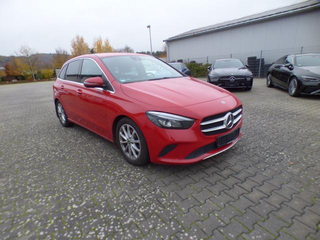 Mercedes-Benz B-Klasse B 200 d Automatik LED Scheinwerfer EASY Pack Media Display Anhängerkupplung 