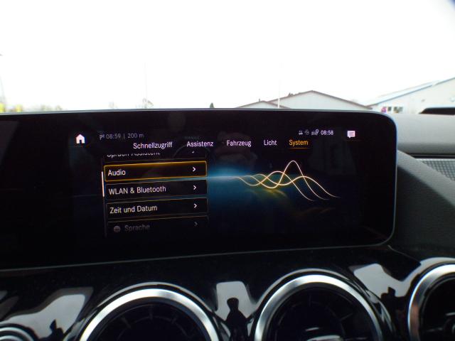 Mercedes-Benz B-Klasse B 200 d Automatik LED Scheinwerfer EASY Pack Media Display Anhängerkupplung 