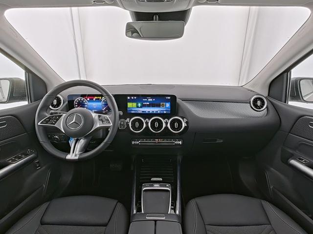 Mercedes-Benz B-Klasse B 180 Progressive Line Advanced Standheizung Anhängerkupplung Totwinkel Assist Verkehrszeichen Smartphine Integration Winterpaket Modeljahr 2025 