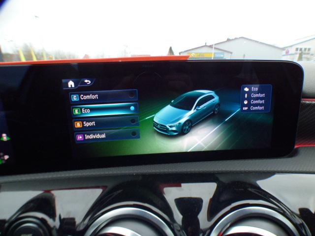 Mercedes-Benz A-Klasse A 200 d Progressive Line Advanced Plus Fahrassistenz Paket Standheizung Anh&auml;ngerkupplung Adaptives Fahrwerk GUARD 360 Kamera Sidebags im Fond Memory Leder Verkehrszeichenassist Ambiente Keyless Go Winterpaket Modeljahr 2025 Vollausstattung ! 