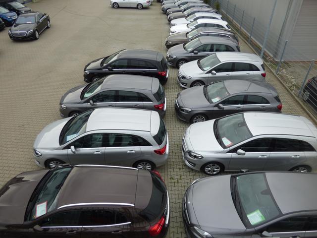 Beispielbilder, ggf. teilweise mit Sonderausstattung