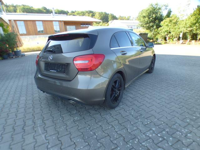 Mercedes-Benz A-Klasse A 180 CDi 7G-DCT Urban 