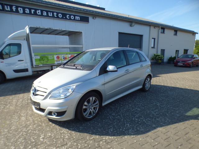 Mercedes-Benz B-Klasse B 180 CDi Automatik sehr wenig Kilometer 