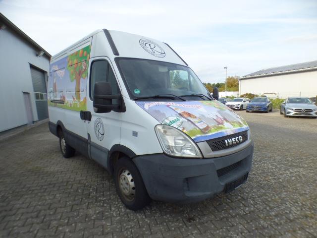 Iveco Daily 3.0 EEF Transporter Hoch 