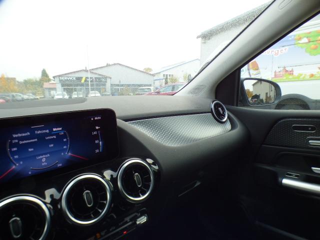 Mercedes-Benz B-Klasse B 200 Progressive Line Advanced Leder-Paket Fahrassistenz Paket Anh&auml;ngerkupplung 360 Grad Kamera Verkehrszeichen Assistent Winter Volldigitales Instrumenten Display Hybrid Antrieb mit 48-Volt Technologie Modeljahr 2026 