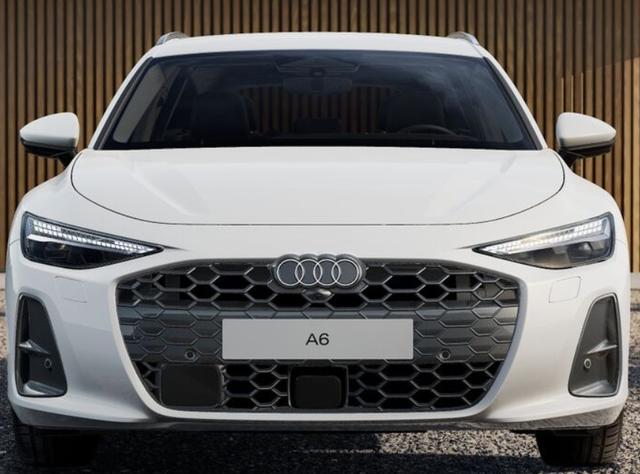 Audi A6 Avant - Basis *VORLAUFFAHRZEUG* 532,- € monatlich* 36 Monate* Ohne Kilometerbegrenzung*