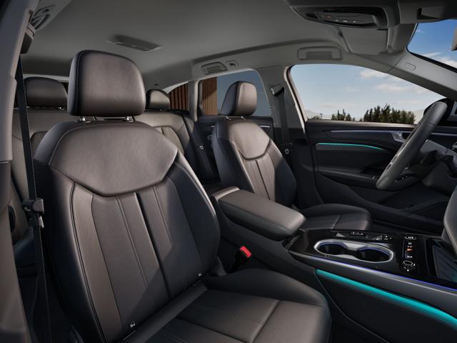 Audi A6 Avant *NEUES MODELL* Basis *VORLAUFFAHRZEUG* 532,- € monatlich* 36 Monate* Ohne Kilometerbegrenzung* 