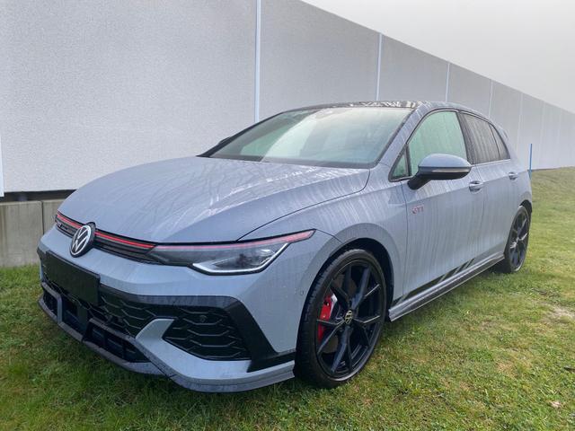 VW Golf GTI Clubsport *VORLAUFFAHRZEUG* 327,- € monatlich* 36 Monate* Ohne Kilometerbegrenzung* 