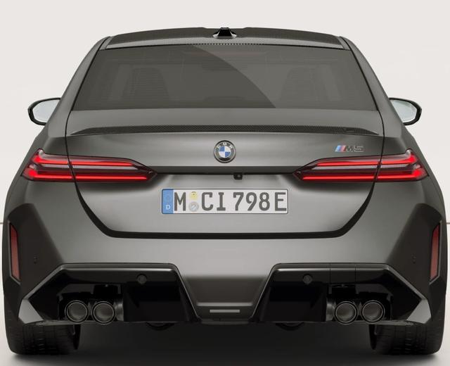 BMW M5 M BESTELLFAHRZEUG / FREI KONFIGURIERBAR 