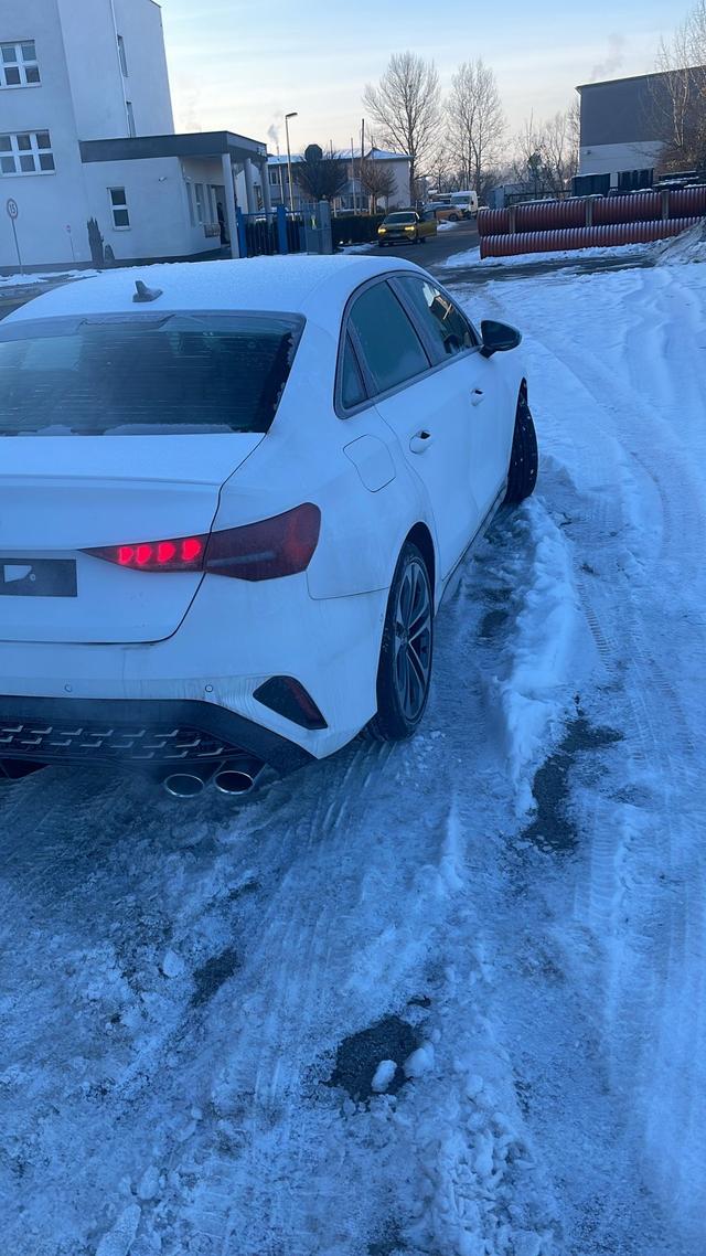 Audi A3 Limousine *FACELIFT* S3 *LAGERND* 