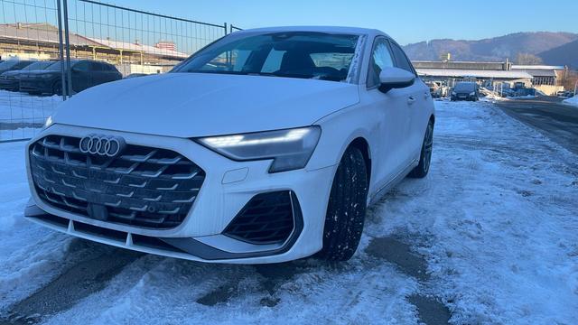 Audi A3 Limousine *FACELIFT* S3 *LAGERND* 