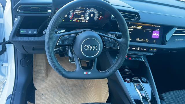 Audi A3 Limousine *FACELIFT* S3 *LAGERND* 