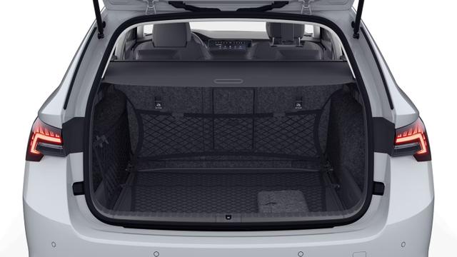 Skoda Octavia Combi *FACELIFT* Sondermodell 130 Jahre *LAGERND* 