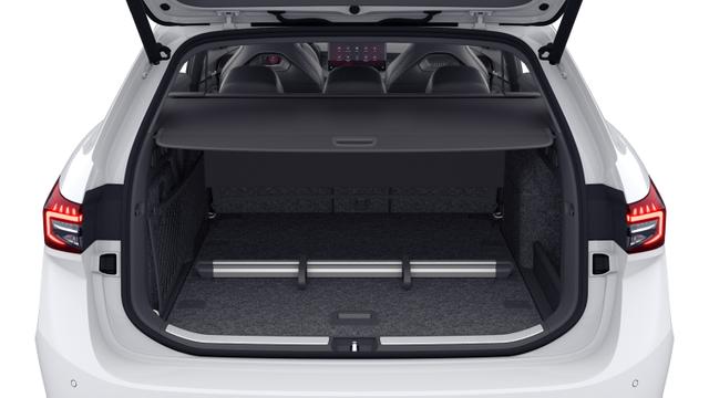 Skoda Superb Combi Sportline *VORLAUFFAHRZEUG* 366,- &euro; monatlich* 36 Monate* Ohne Kilometerbegrenzung* 