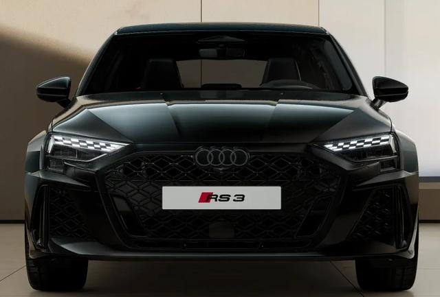 Audi RS3 Sportback *VORLAUFFAHRZEUG* 472,- &euro; monatlich* 36 Monate* Ohne Kilometerbegrenzung* 