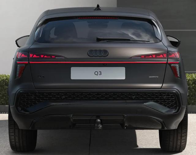 Audi Q3 Sportback Basis BESTELLFAHRZEUG / FREI KONFIGURIERBAR 