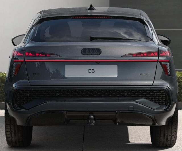 Audi Q3 Sportback Basis *VORLAUF* 569,- &euro; monatlich* 48 Monate* Ohne Kilometerbegrenzung* 