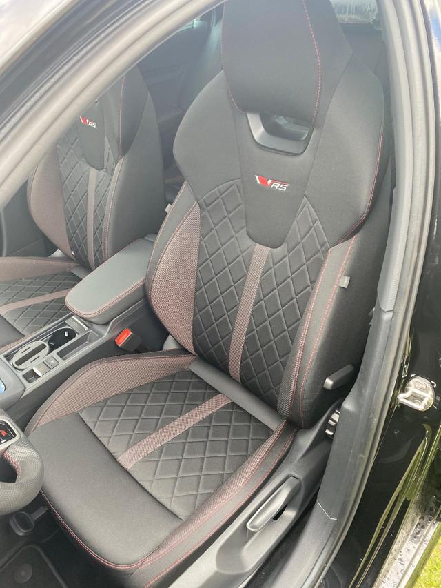 Skoda Octavia Combi RS *FACELIFT* *VORLAUFFAHRZEUG* 259,- &euro; monatlich* 36 Monate* Ohne Kilometerbegrenzung* 