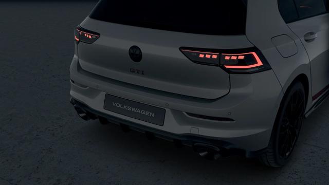 VW Golf GTI Edition 50 *VORLAUFFAHRZEUG* 486,-&euro; monatlich* 36 Monate* Ohne Kilometerbegrenzung* 