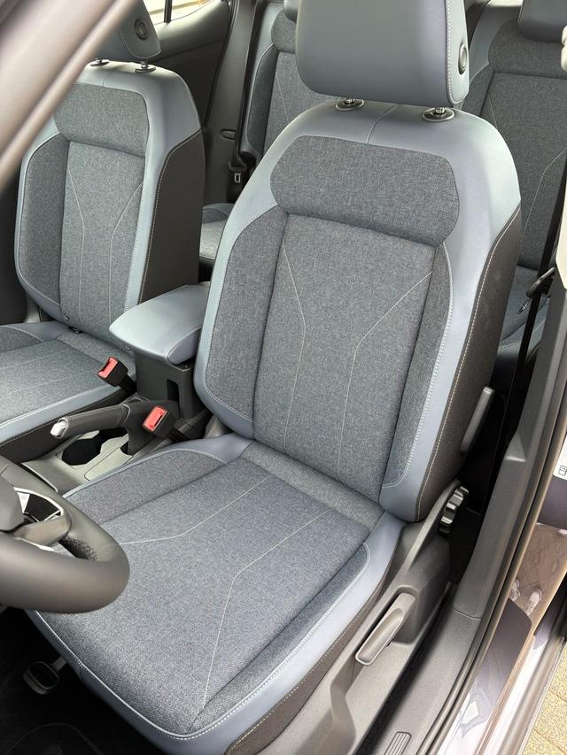 VW T-Cross Style BESTELLFAHRZEUG / FREI KONFIGURIERBAR 
