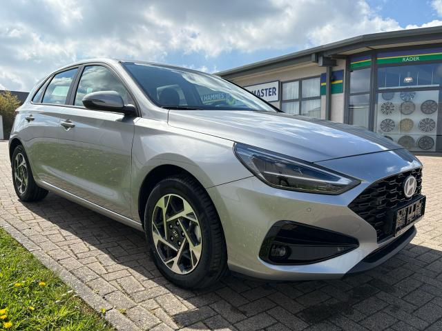 Hyundai i30 Hatchback Smart BESTELLFAHRZEUG / FREI KONFIGURIERBAR *5 Jahre Garantie* 