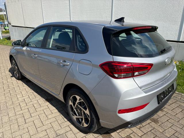 Hyundai i30 Hatchback Smart BESTELLFAHRZEUG / FREI KONFIGURIERBAR *5 Jahre Garantie* 