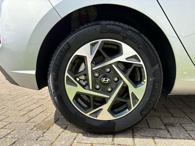 Hyundai i30 Hatchback Smart BESTELLFAHRZEUG / FREI KONFIGURIERBAR *5 Jahre Garantie* 