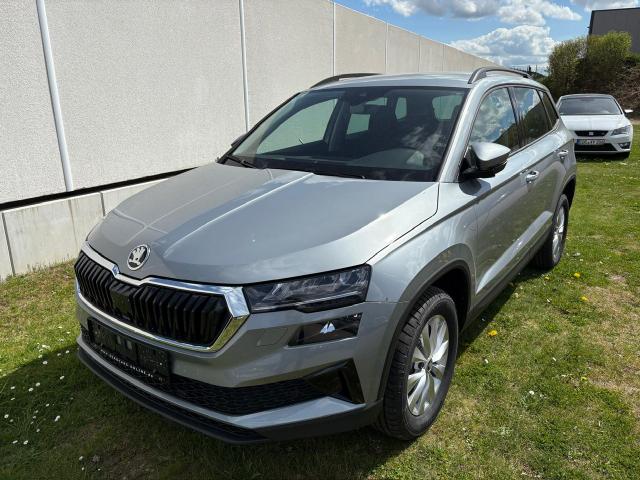 Skoda Karoq - Selection BESTELLFAHRZEUG / FREI KONFIGURIERBAR