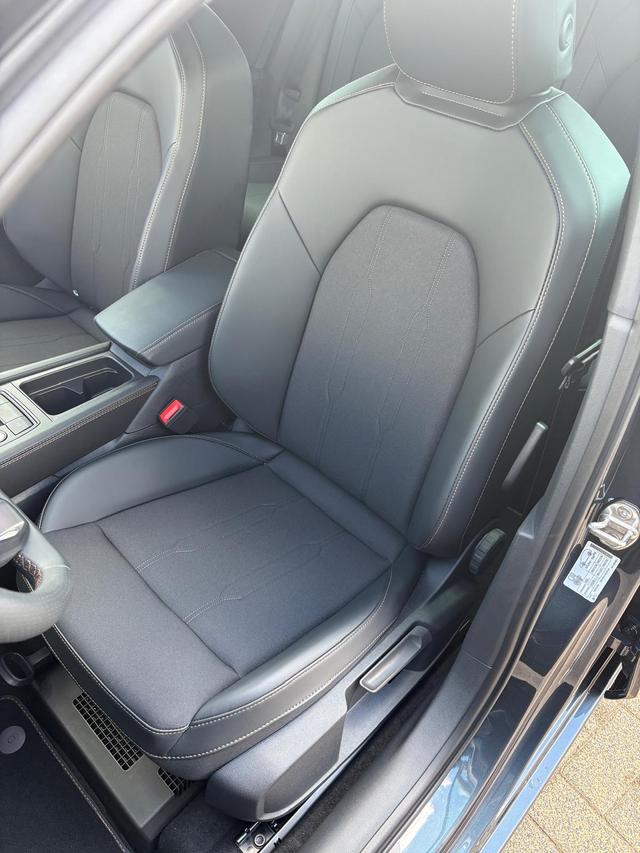 Cupra Leon Basis BESTELLFAHRZEUG* 201,-&euro; monatlich* 48 Monate* Ohne Kilometerbegrenzung* 