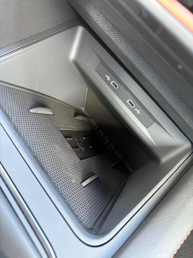 Cupra Leon Basis BESTELLFAHRZEUG* 201,-&euro; monatlich* 48 Monate* Ohne Kilometerbegrenzung* 