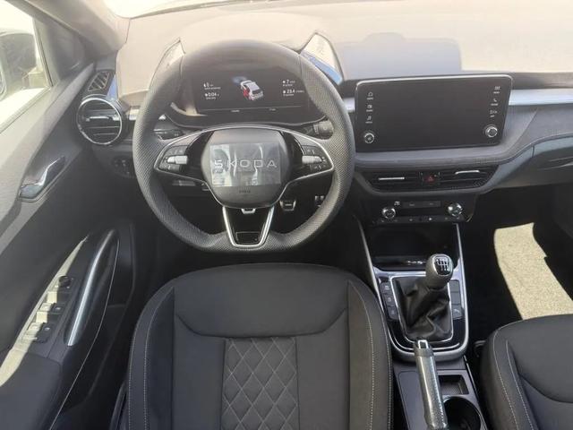 Skoda Fabia Dynamic LAGERFAHRZEUG* 3-4 WOCHEN AB BESTELLUNG 145,-&euro; monatlich* 36 Monate* Ohne Kilometerbegrenzung* 