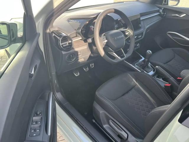 Skoda Fabia Dynamic LAGERFAHRZEUG* 3-4 WOCHEN AB BESTELLUNG 145,-&euro; monatlich* 36 Monate* Ohne Kilometerbegrenzung* 