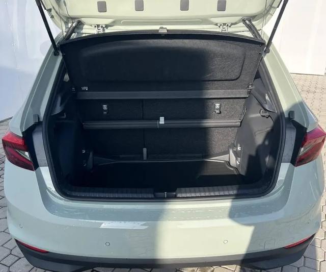 Skoda Fabia Dynamic LAGERFAHRZEUG* 3-4 WOCHEN AB BESTELLUNG 145,-&euro; monatlich* 36 Monate* Ohne Kilometerbegrenzung* 