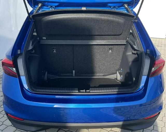 Skoda Fabia Dynamic LAGERFAHRZEUG* 3-4 WOCHEN AB BESTELLUNG 145,-&euro; monatlich* 36 Monate* Ohne Kilometerbegrenzung* 
