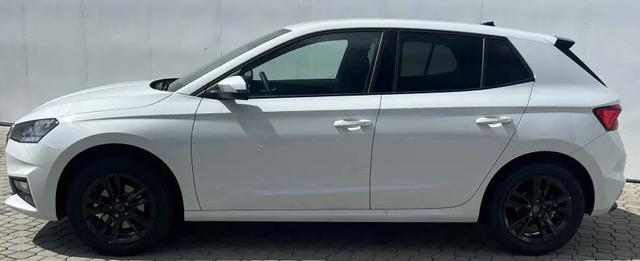 Skoda Fabia - Dynamic LAGERFAHRZEUG* 3-4 WOCHEN AB BESTELLUNG 145,-&euro; monatlich* 36 Monate* Ohne Kilometerbegrenzung*