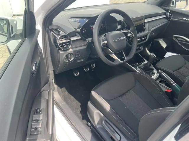 Skoda Fabia Dynamic LAGERFAHRZEUG* 3-4 WOCHEN AB BESTELLUNG 145,-&euro; monatlich* 36 Monate* Ohne Kilometerbegrenzung* 