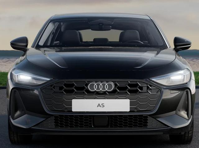 Audi A5 Basis 