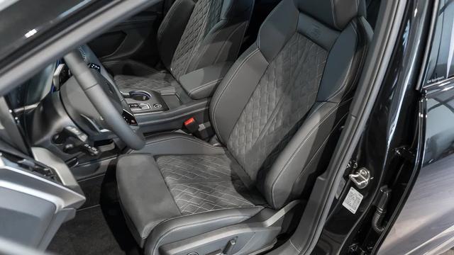 Audi e-tron Basis *LAGERND* 556,- &euro; monatlich* 48 Monate* Ohne Kilometerbegrenzung* 