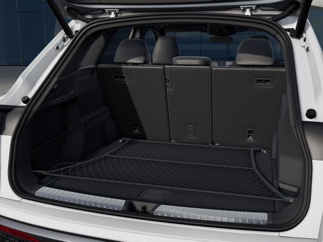 Audi Q5 Basis *LAGERND* 