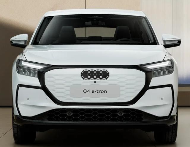 Audi Q4 Sportback e-tron Basis BESTELLFAHRZEUG / FREI KONFIGURIERBAR 