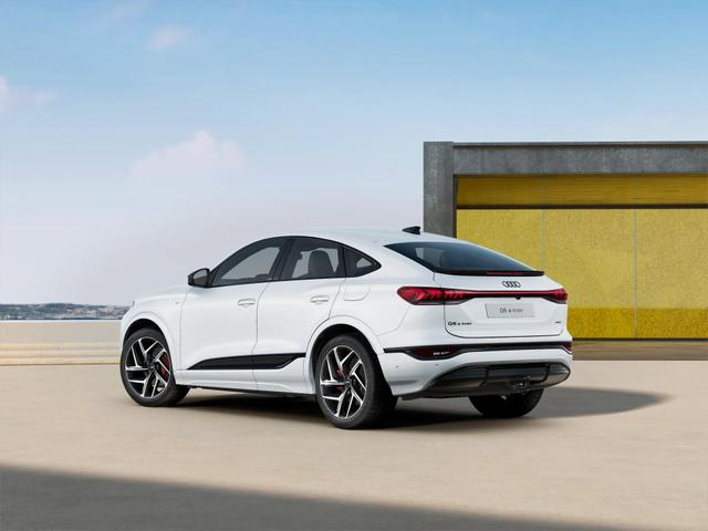 Audi Q6 Sportback e-tron Basis S line *LAGERND* 500,- &euro; netto moantlich * 48 Monate mit Schlussrate 
