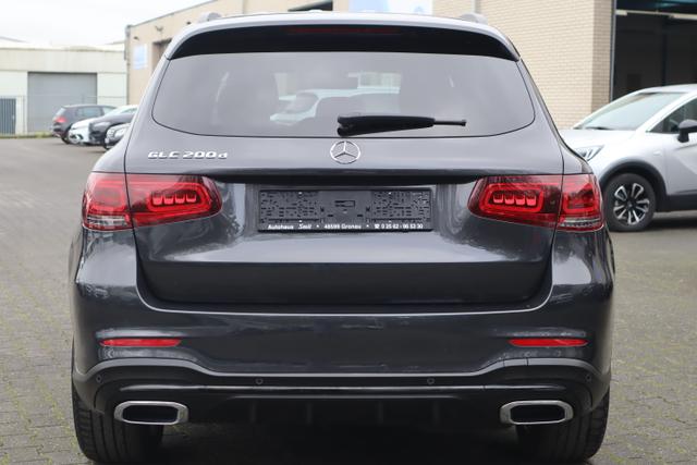 Mercedes-Benz GLC 200d AMG Night Paket 