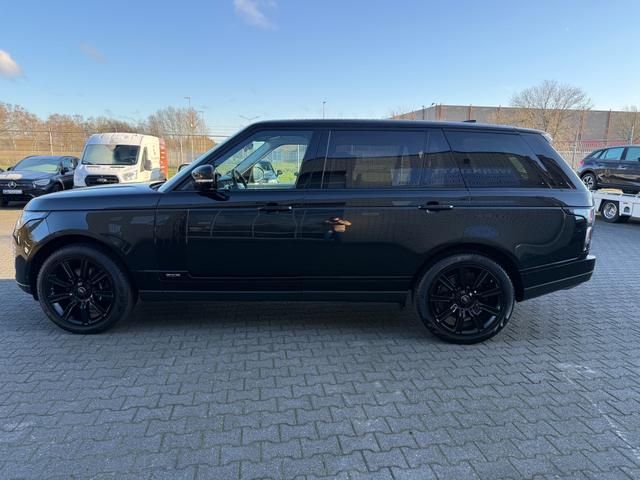 Land Rover Range Rover P400e LWB Hybrid Autobiography 