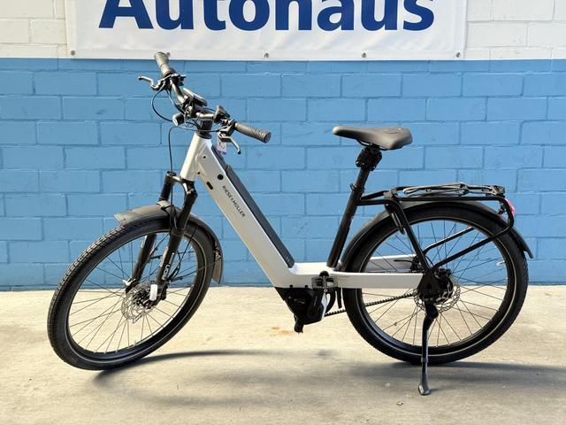 Riese & M&uuml;ller Nevo3 GT vario - automatic * 51 cm pure white